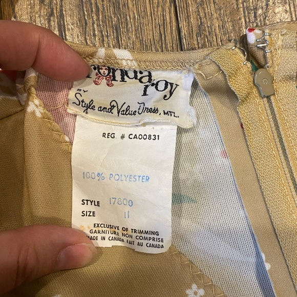 Vintage 1970’s Ronda Roy Flora Dress - Picture 5 of 8